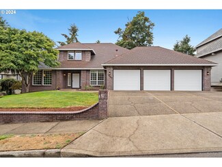 14867 SE Megan Way, Clackamas, OR 97015