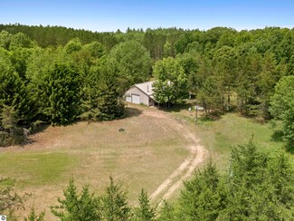 8536 E 5 Mile Rd, Luther, MI 49656