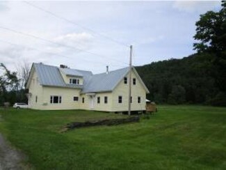 6406 Vt Route 14, Brookfield, VT 05036