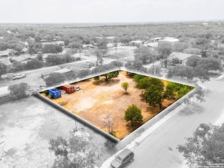 877 W Villaret Blvd, San Antonio, TX 78224