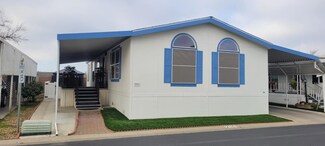 1001 Sylmar Ave Unit 206, Clovis, CA 93612