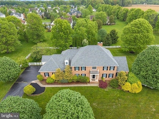 22 Hilltown Ct, Plainsboro, NJ 08536