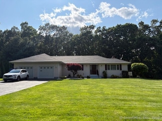12 Jonathan Ln, South Windsor, CT 06074