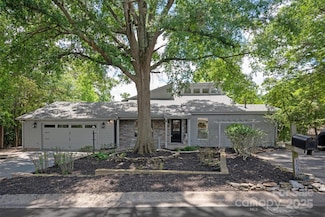 1096 Palmyra Dr, Fort Mill, SC 29708