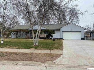 4712 Ellison Ave, Omaha, NE 68104