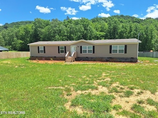 1450 Belltown Rd, Tellico Plains, TN 37385