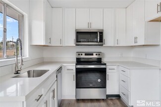 105 Yellowstone Dr, Reno, NV 89512