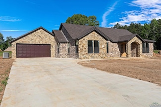 142 Big Oaks Rd, Kilgore, TX 75662