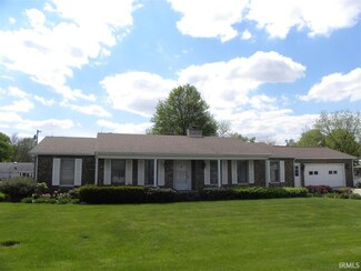 806 E 2nd St, Fowler, IN 47944