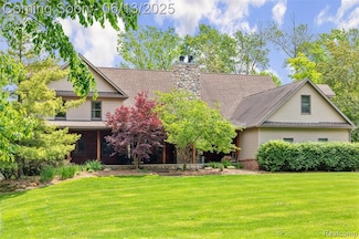 4230 Mill Lake Rd, Lake Orion, MI 48360