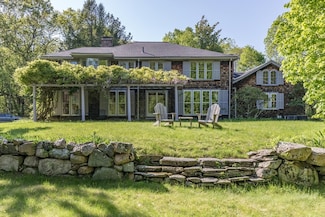 56 Ridgeway Rd, Weston, MA 02493