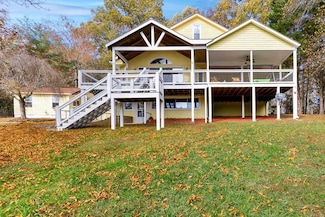 557 Hidden Pines Ct, Hiawassee, GA 30546