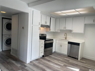 2138 Roundhouse Rd, Sparks, NV 89431