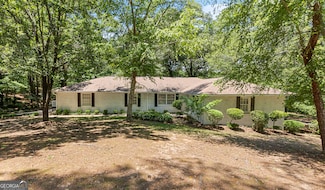 467 Kirkland Dr, Byron, GA 31008