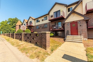 1001 N Main St Unit 2, Randolph, MA 02368