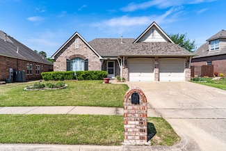 704 N Nyssa Ave, Broken Arrow, OK 74012