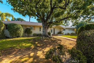 13382 Mount Hood Dr, Santa Ana, CA 92705