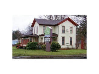 2776 E Center, North Kingsville, OH 44068
