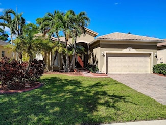 5423 Place Lake Dr, Fort Pierce, FL 34951