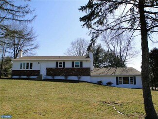 2118 Mack Rd, East Greenville, PA 18041