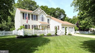 602 Hardwood Grove Ct, Mullica Hill, NJ 08062