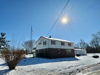 6033 Cunot Cataract Rd, Poland, IN 47868