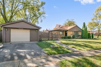 17135 Highland Ave, Hazel Crest, IL 60429