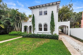 306 Marlborough Place, West Palm Beach, FL 33405
