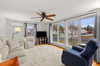 27 Fifield St Unit 13, Nashua, NH 03060