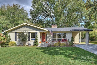 4221 Chandworth Rd, Charlotte, NC 28210