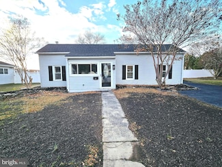 132 Patterson Ave, Bellmawr, NJ 08031
