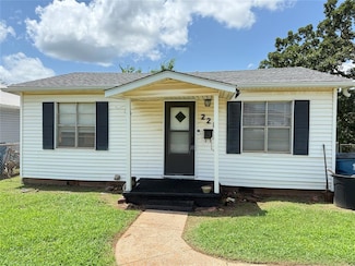 221 N Iowa Ave, Chandler, OK 74834