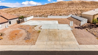 2941 La Paloma Dr, Bullhead City, AZ 86429