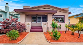 1124 Pearl St, Alameda, CA 94501