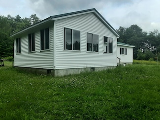 276 Pittston Rd, Whitefield, ME 04353