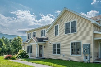 213 E Branch Farms Unit 19, Manchester Center, VT 05255