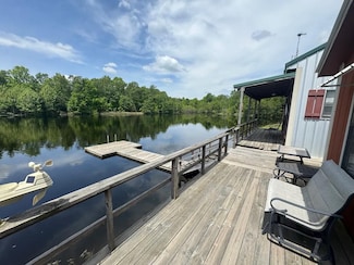 525 Pleasant Run Rd, Mammoth Spring, AR 72554