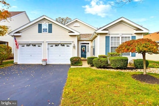 10 Powderhorn Way, Allentown, NJ 08501