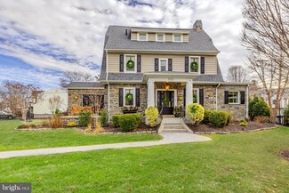 500 E Manoa Rd, Havertown, PA 19083