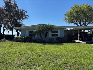 2263 N Lake Reedy Blvd, Frostproof, FL 33843