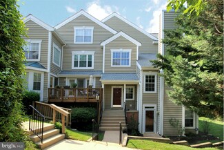 314 Overlook Dr Unit 6, Occoquan, VA 22125
