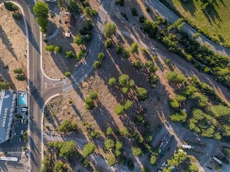 3.1 Acres Black Butte Dr, Weed, CA 96094