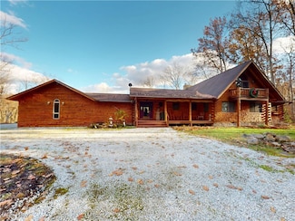 1142 Tote Rd, Rock Creek, OH 44084