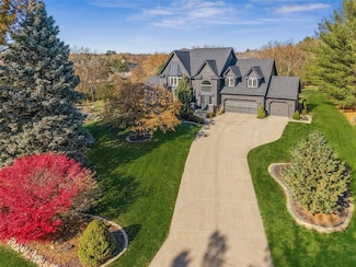 4205 Quail Ct, West Des Moines, IA 50265