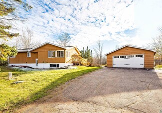 3852 W Beyer Rd, Duluth, MN 55803