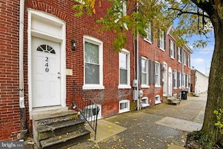 240 N Lombard St, Wilmington, DE 19801