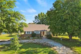 13157 N Garner Rd, Richmond, MO 64085