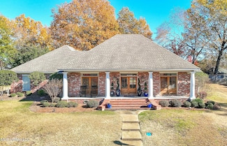 3 Holly Ct, Pearl, MS 39208