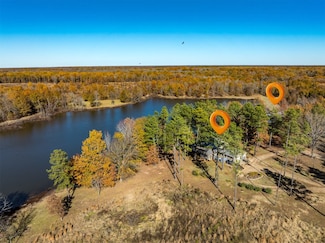 6900 Farm To Market 909, Clarksville, TX 75426
