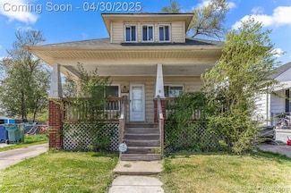 1054 Kaier St, Lincoln Park, MI 48146